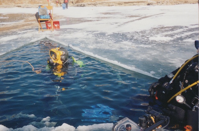 ice diving 2003 2
